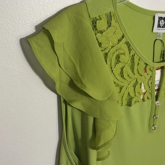 Anne Klein Green Ruffled Blouse with Lace Neckline - Picture 4 of 5